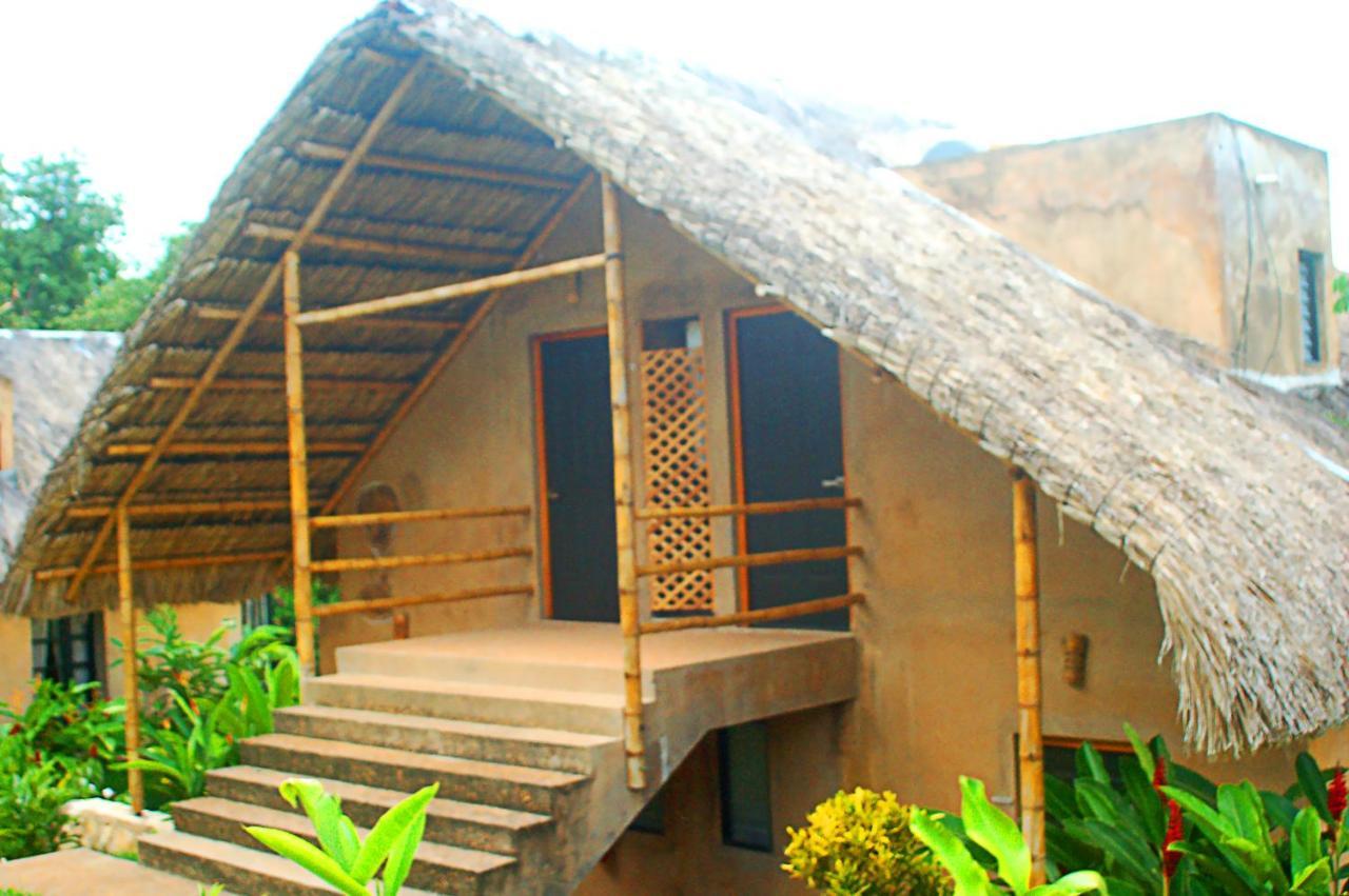 Axkan Palenque Bagian luar foto