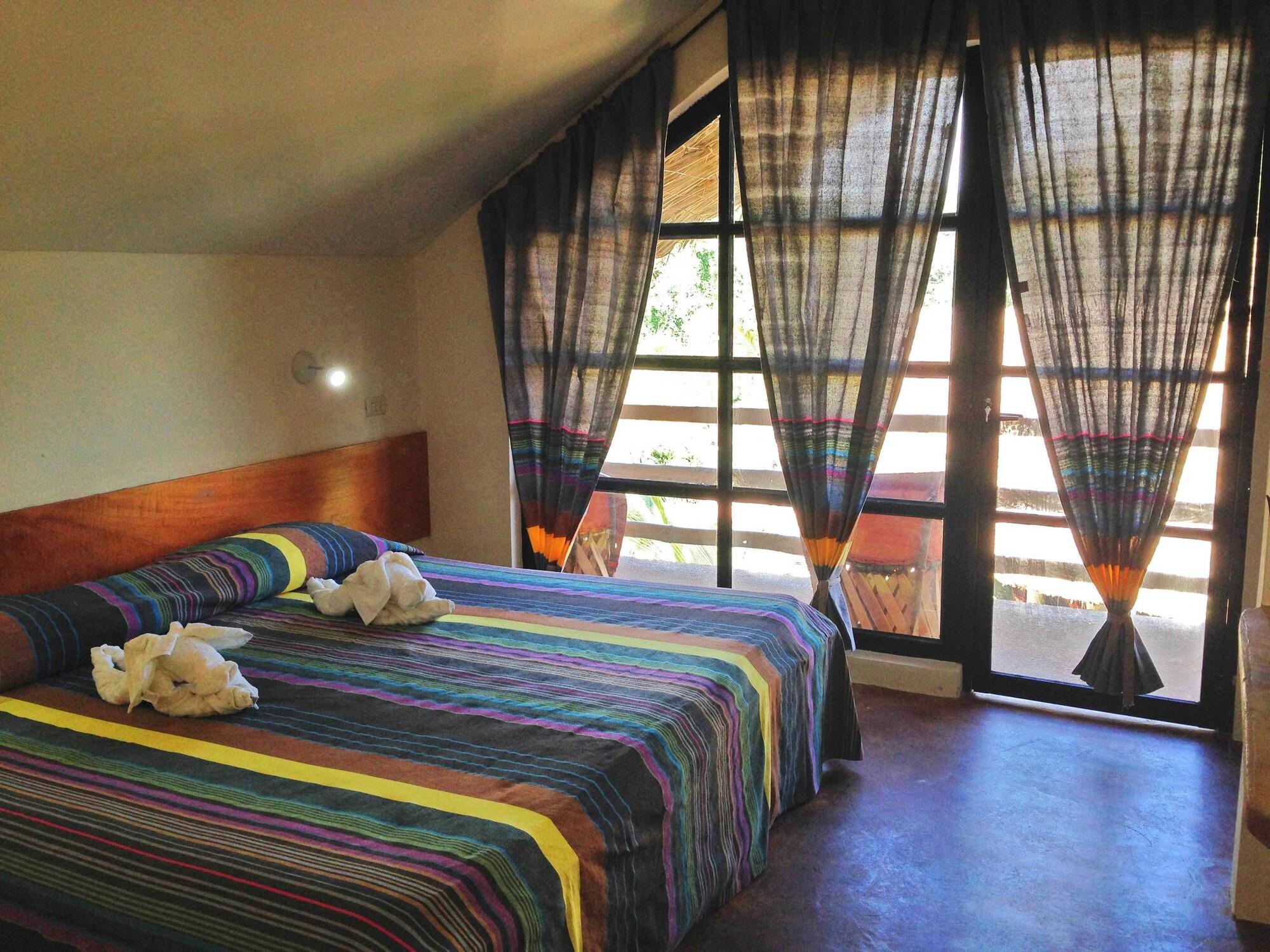 Axkan Palenque Bagian luar foto