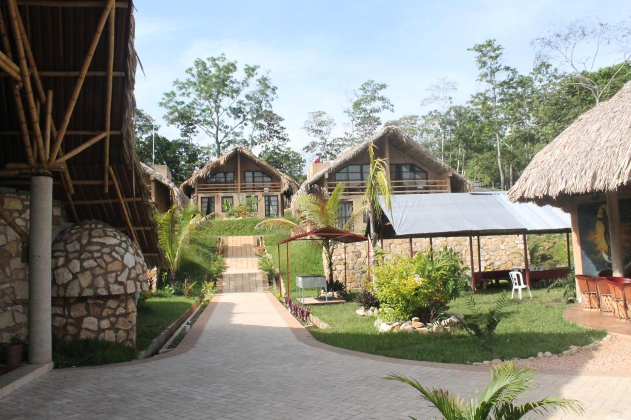 Axkan Palenque Bagian luar foto