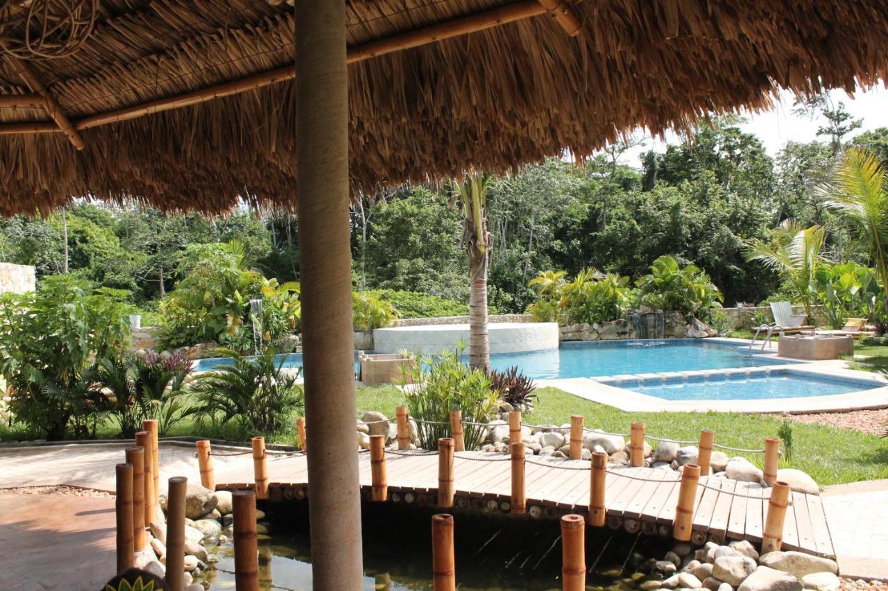 Axkan Palenque Bagian luar foto